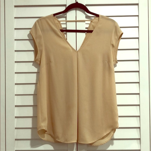 DR2 Tops - Front and back V neck blouse DR2 Tops - Front and back V neck blouse